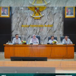 Dislutkan NTB menghadiri rapat pemeriksaan terinci atas LKPD provinsi NTB tahun 2025.