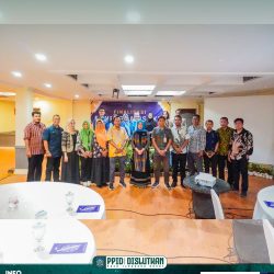 Dinas Kelautan dan Perikanan (Dislutkan) Provinsi NTB menggelar rapat penyusunan Rancangan Peraturan Daerah Pengawasan Sumber Daya Kelautan dan Perikanan (RAPERDA PSDKP).